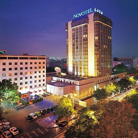 Novotel Beijing Peace Exterior foto