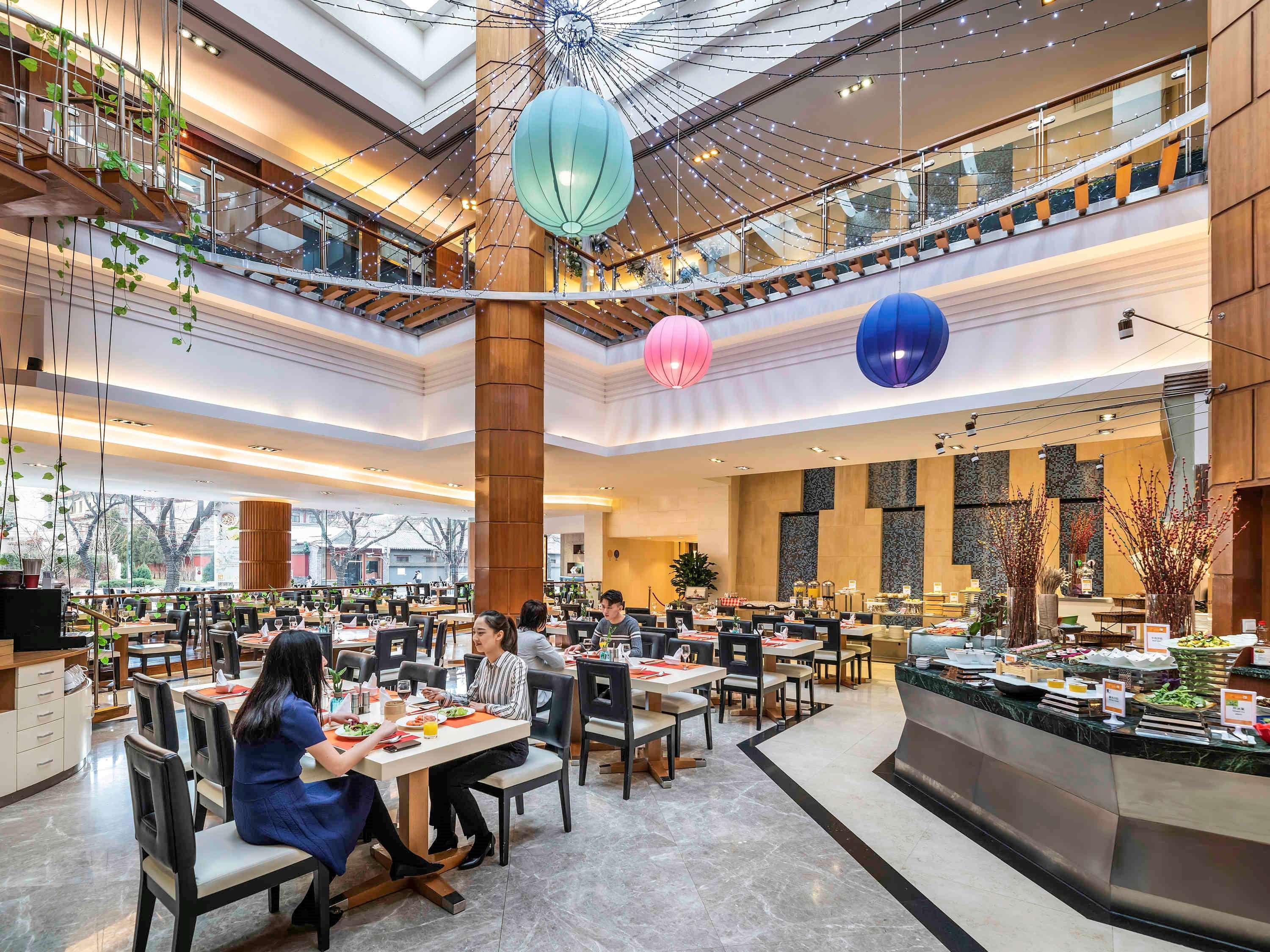 Novotel Beijing Peace Exterior foto