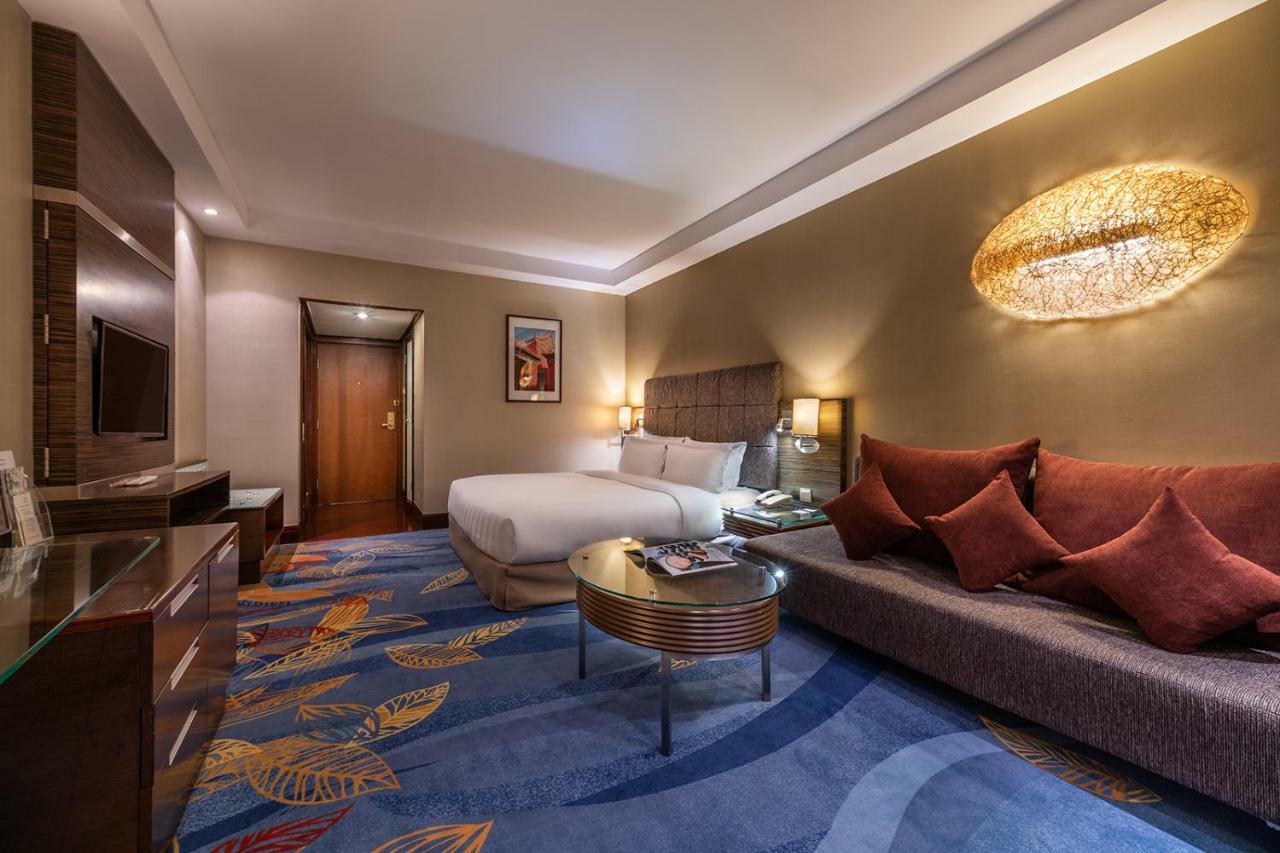 Novotel Beijing Peace Exterior foto