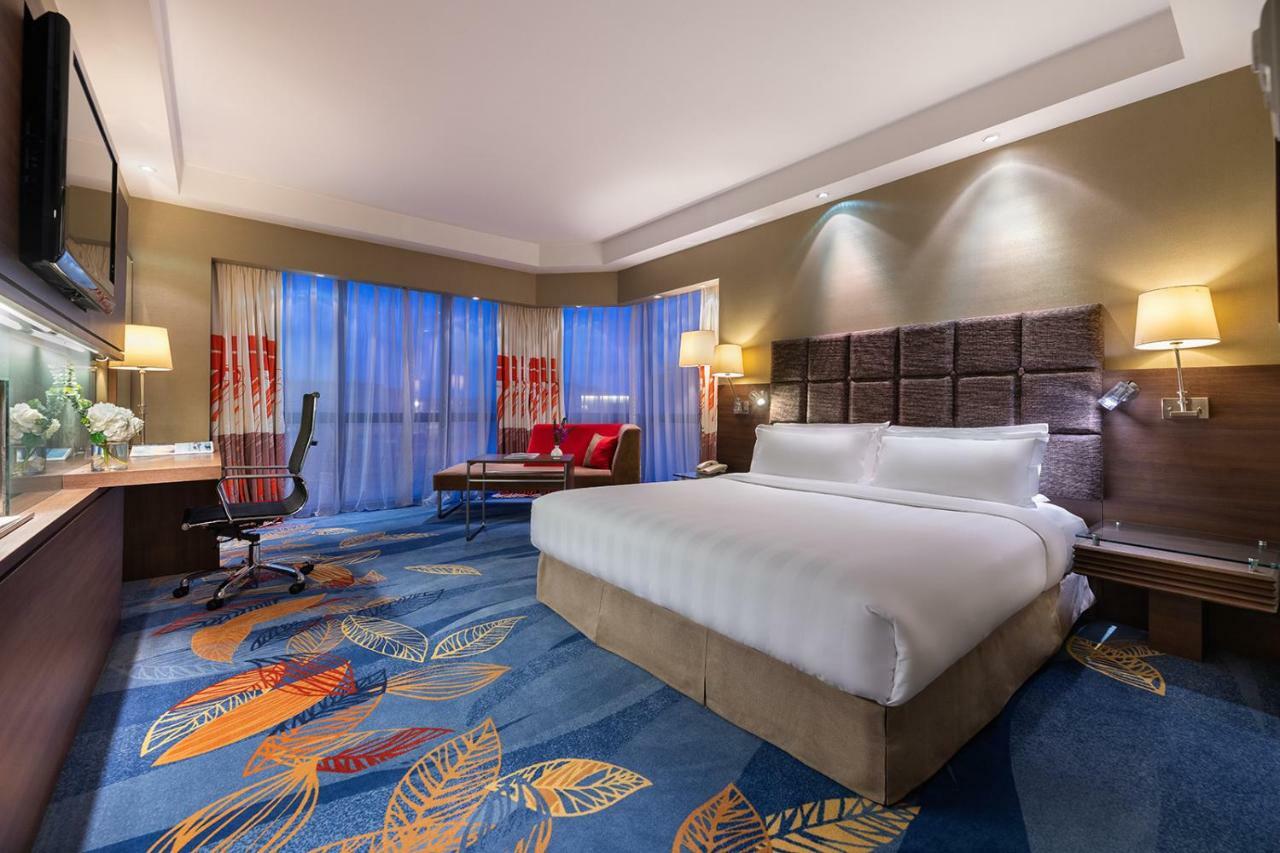 Novotel Beijing Peace Exterior foto
